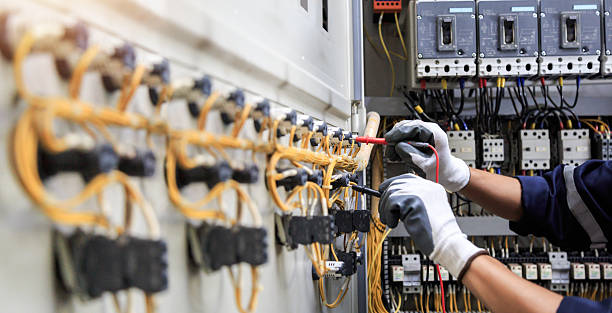 Professional Electrician technician working in Hyattsville, MD
